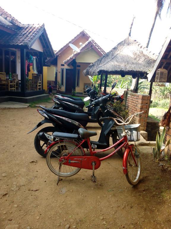 Defa Homestay Kuta  Екстериор снимка