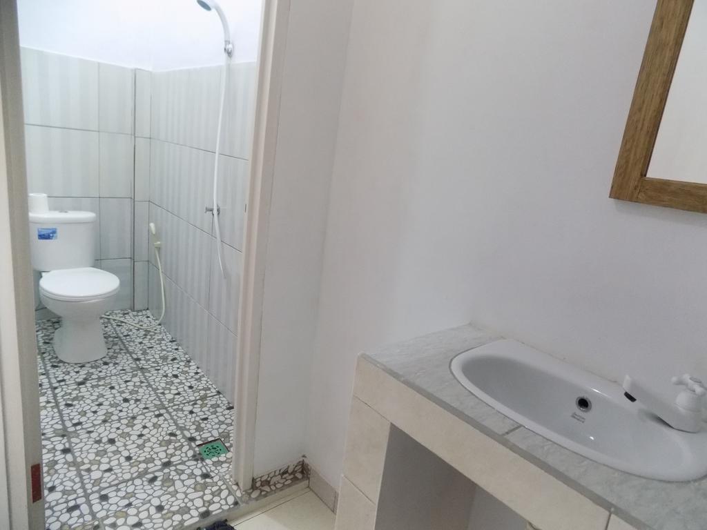 Defa Homestay Kuta  Екстериор снимка