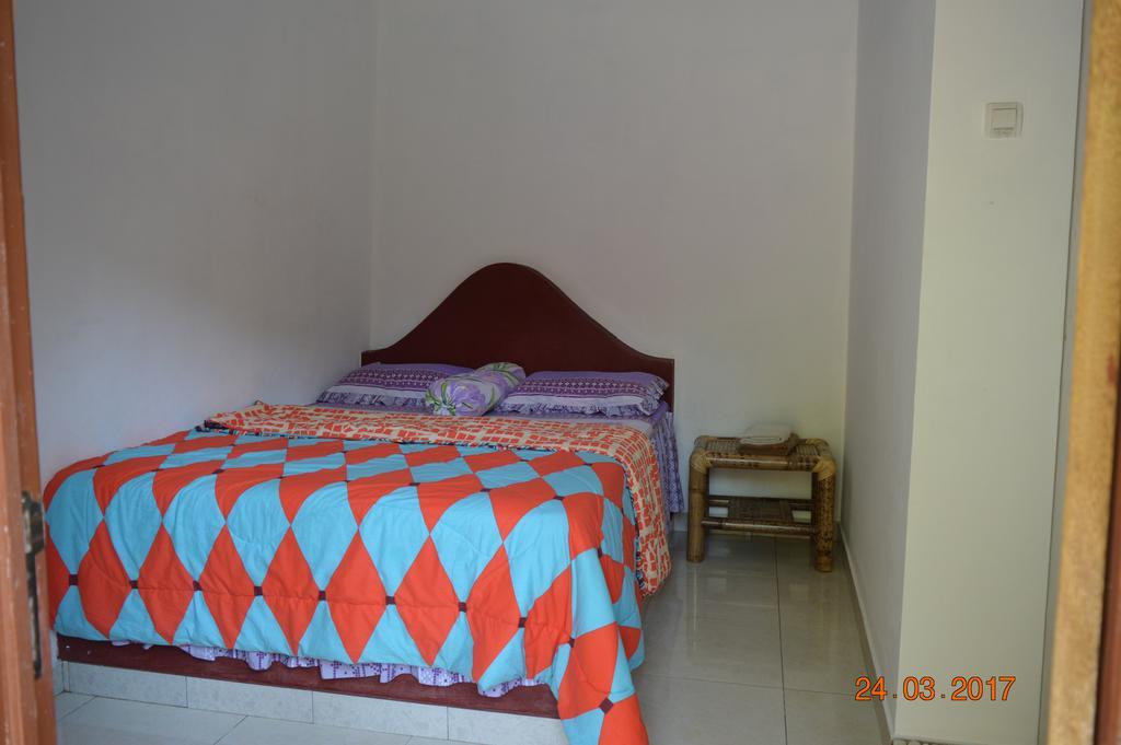Defa Homestay Kuta  Екстериор снимка