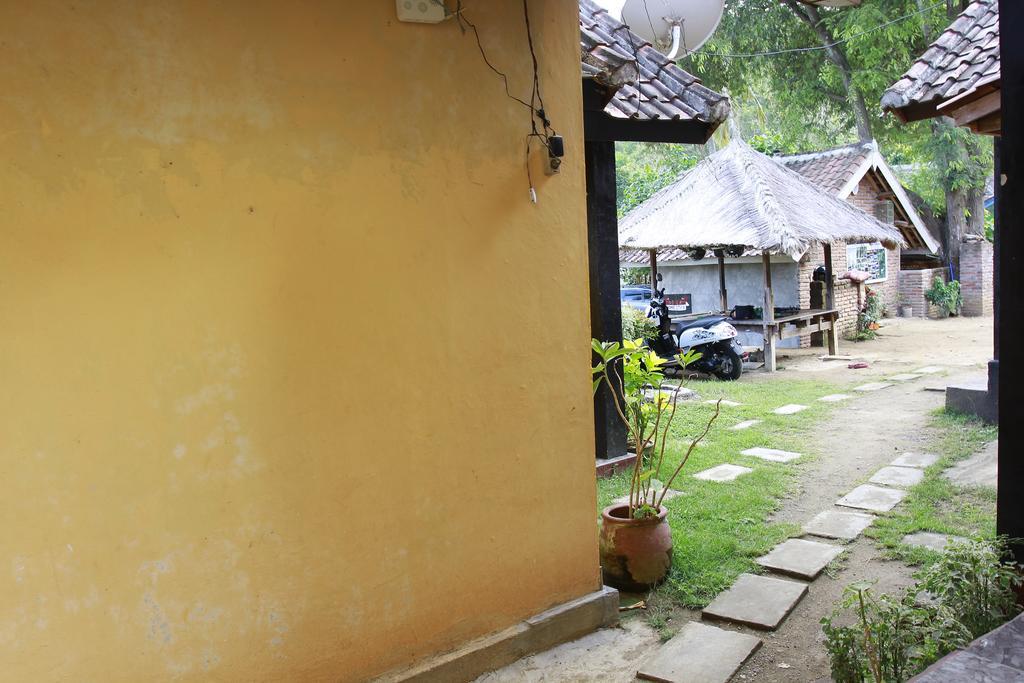 Defa Homestay Kuta  Екстериор снимка